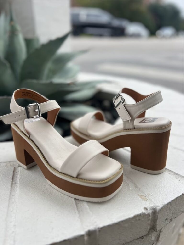 dv by dolce vita nelson heel in ivory