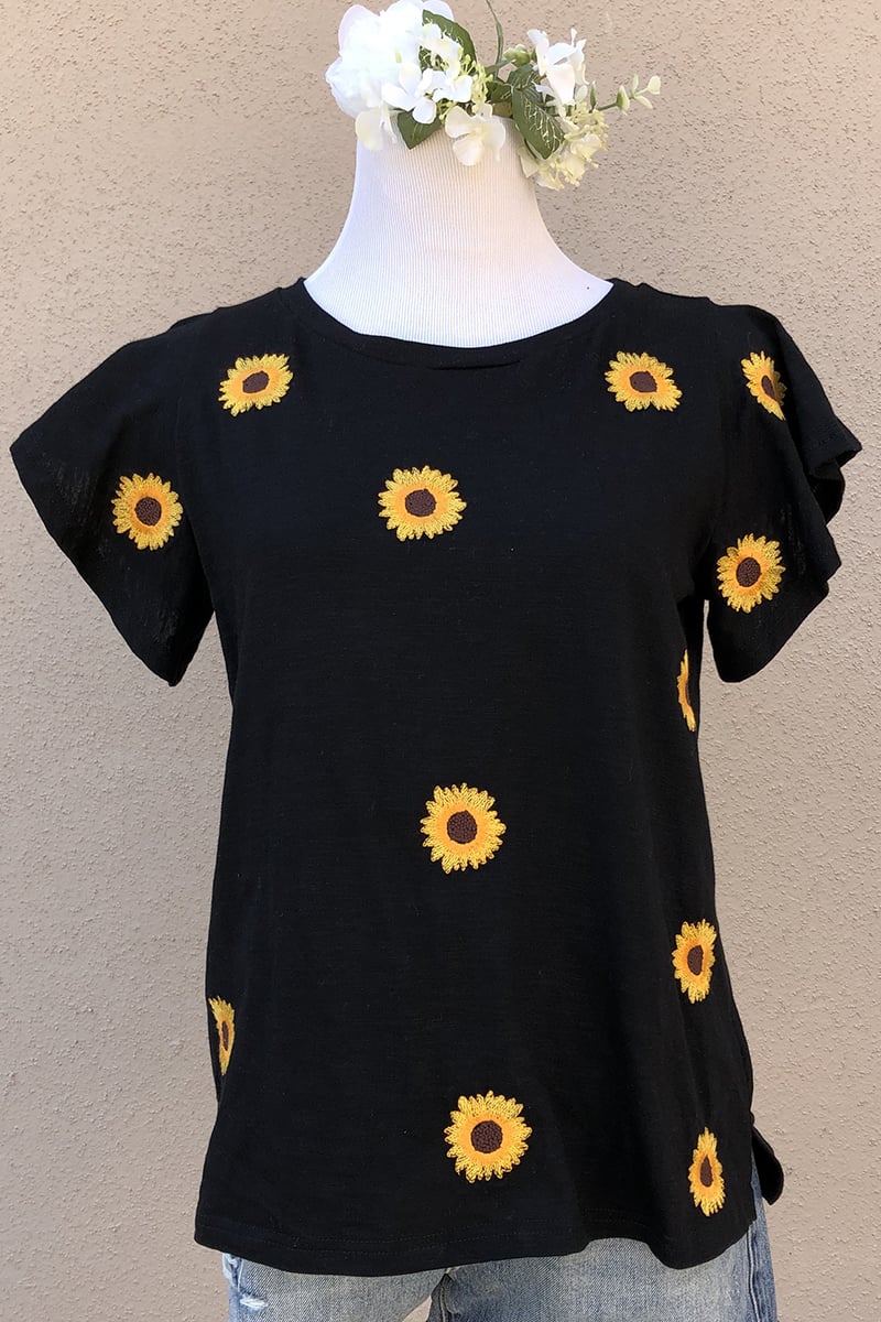 daisy tee