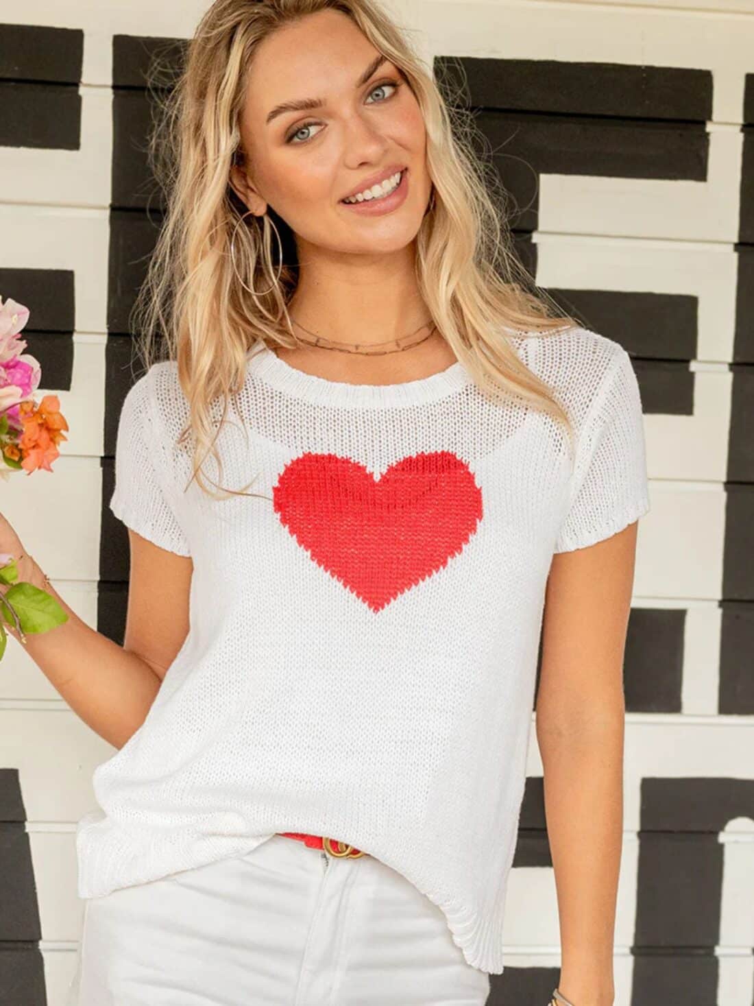 wooden ships heart cotton tee in white/apple red